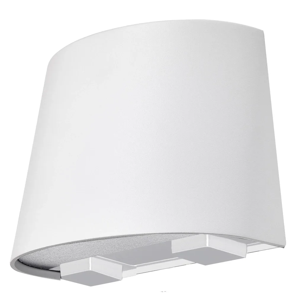 Westal Mini Väggarmatur 9,5 W, 625 lm, med uttag Silver/aluminium