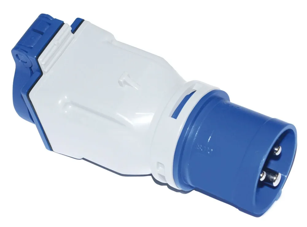 Garo 2425131 Adapter 16A med IEC/CEE 230 V (50+60 Hz) blå